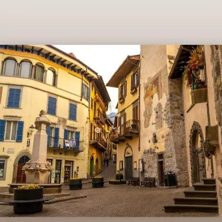 Casa Mirella * Lovere